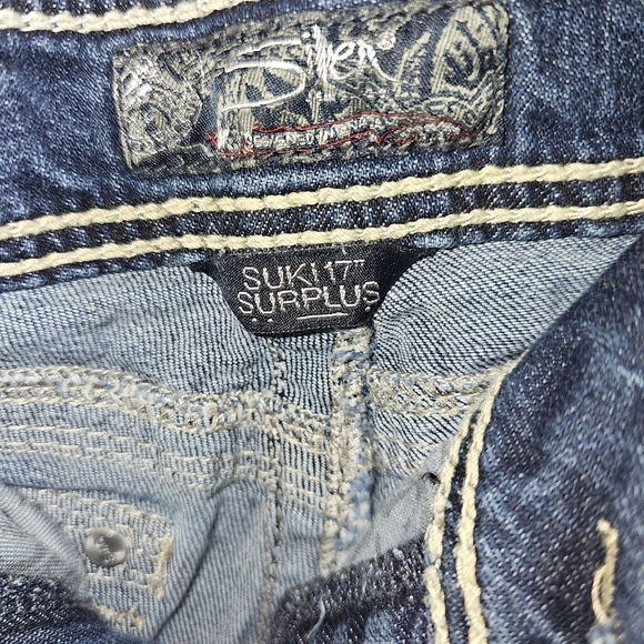 Silver Jeans - Picture 4 of 5